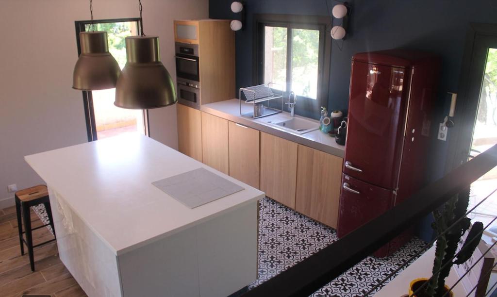 Maison 120m2, 3CH, piscine, terrain arboré, vue mer - 4