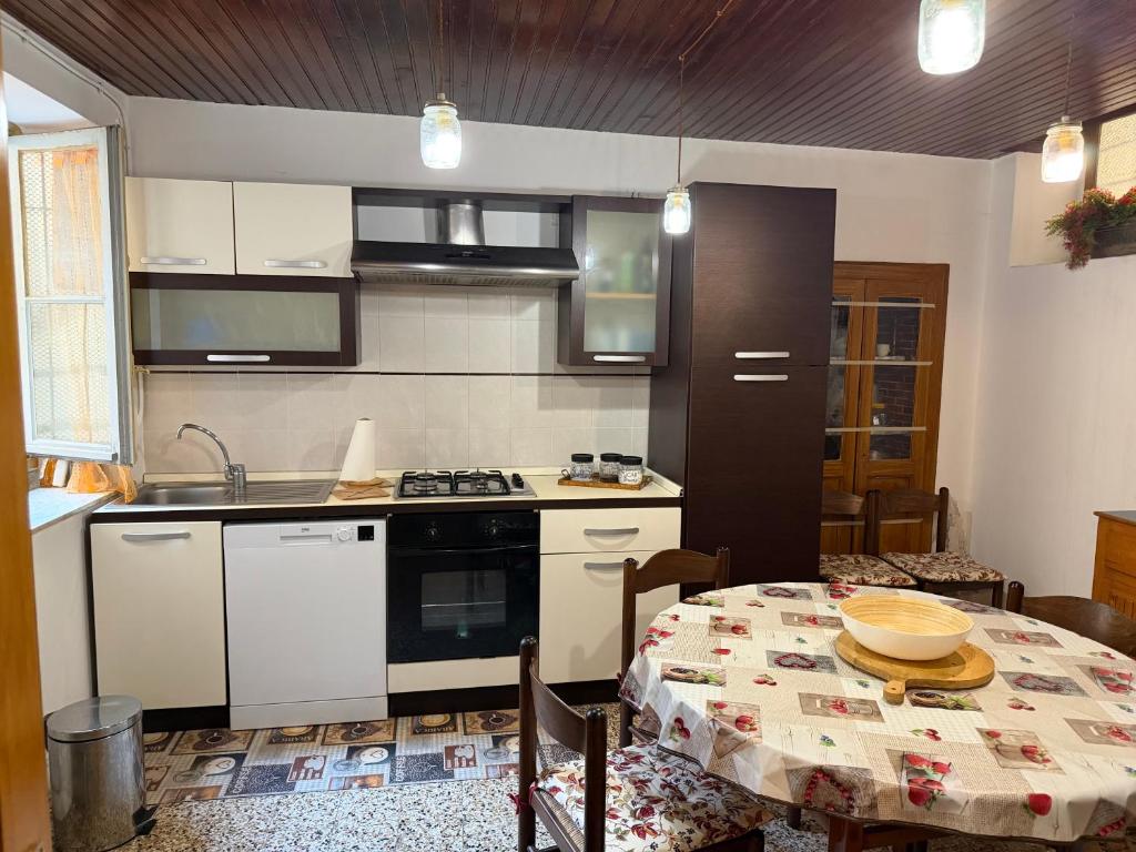 Casa Fulvia by Lago Maggiore Rentals & Estate - 1