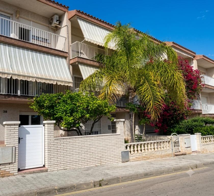Duplex familiar con parking a 2 min de la playa - 2