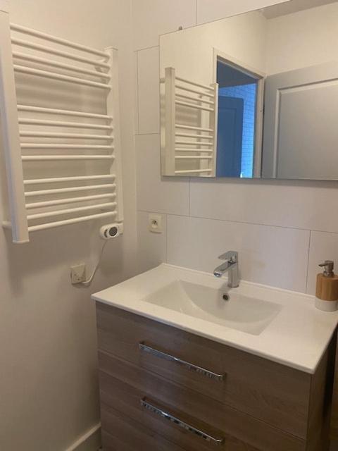Rental Mon-Fri excluding school holidays zone B - 3