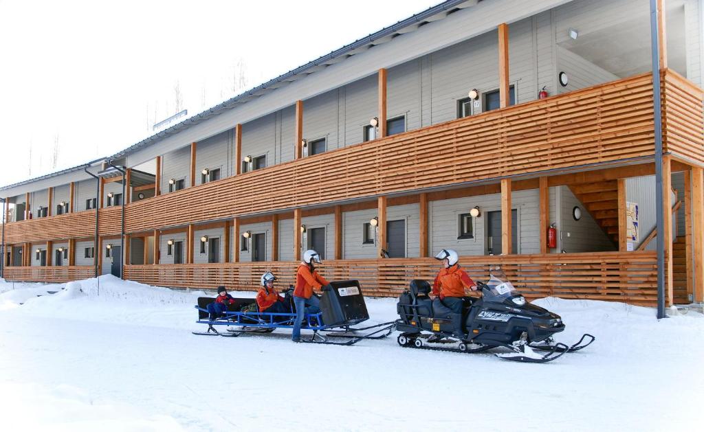 Entrance, Oravi Apartments in Savonlinna