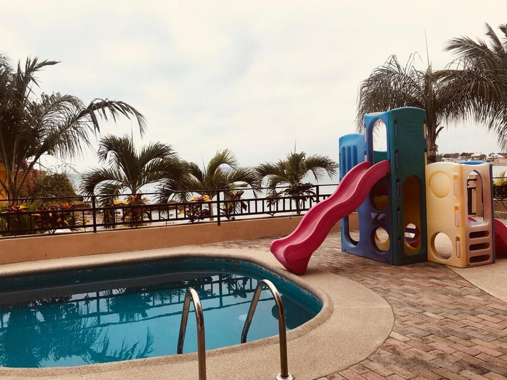 Nice apartment facing the sea and at the foot of the beach in punta blanca - 3