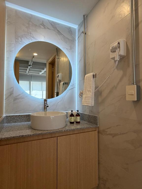 Praga Suites 2 Chic Loft Best Location - 2