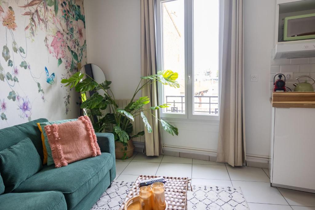 Studio à 30s du RER E,Paris en 20 min - 4