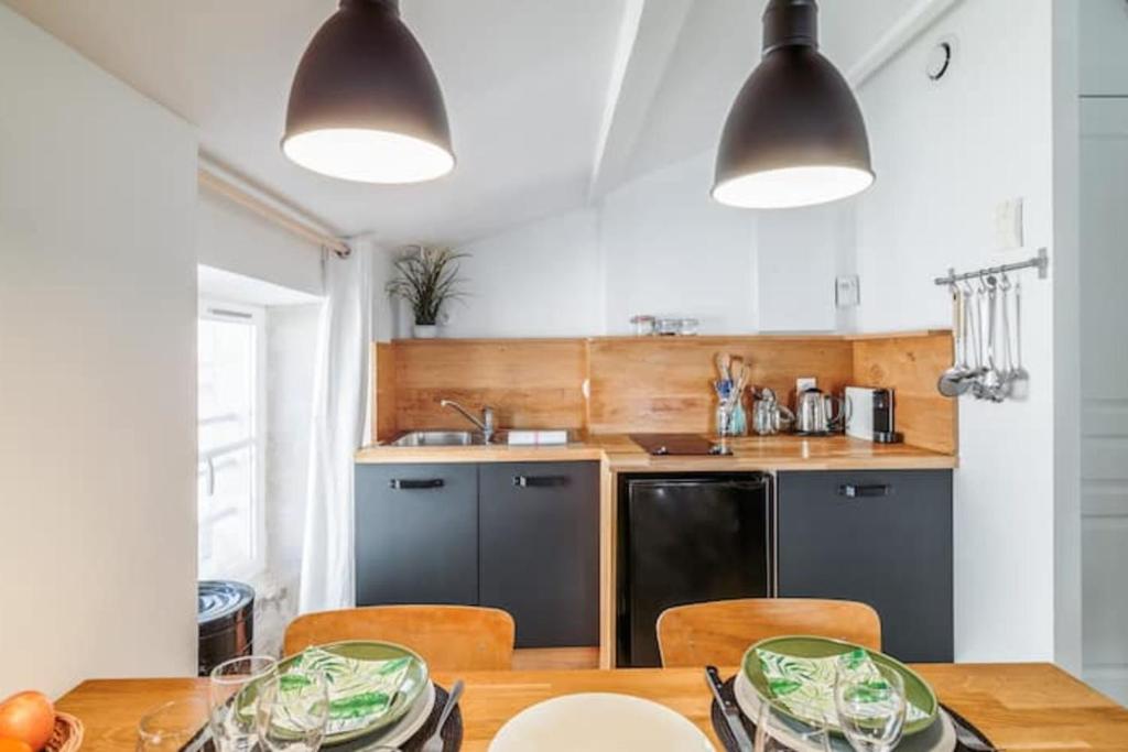 Apt for 3 near the city center La Rochelle - 2