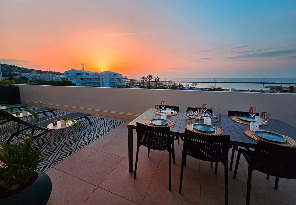 Face à La Mer, Superbe Roof TOP, Vue Mer Panoramique, Solarium, Clim - 4