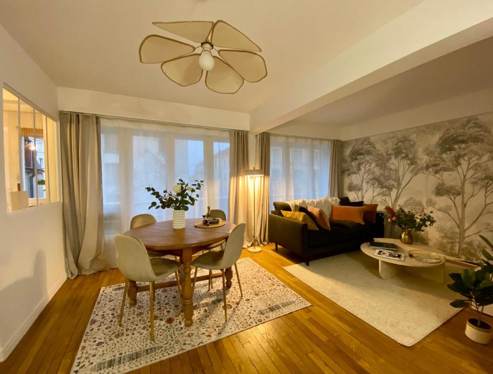 Appartement centre ville, 3 chambres, refait à neuf - 1