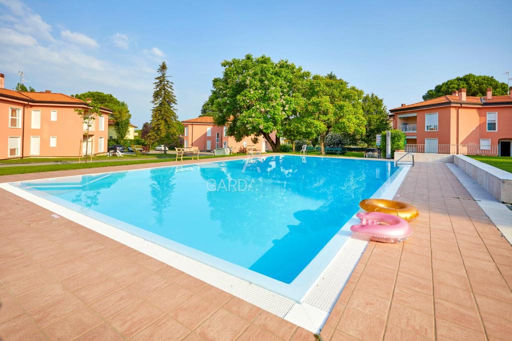 Domus Garda - Pool and terrace in the heart of Sirmione - 1