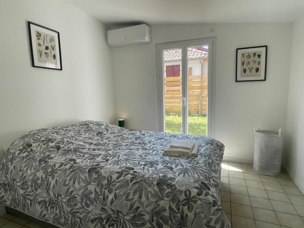 Maison dans le quartier calme de La Hume - 3
