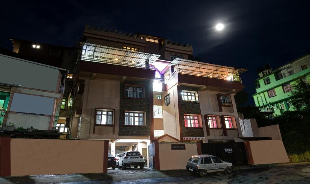OYO 11907 Shelter inn