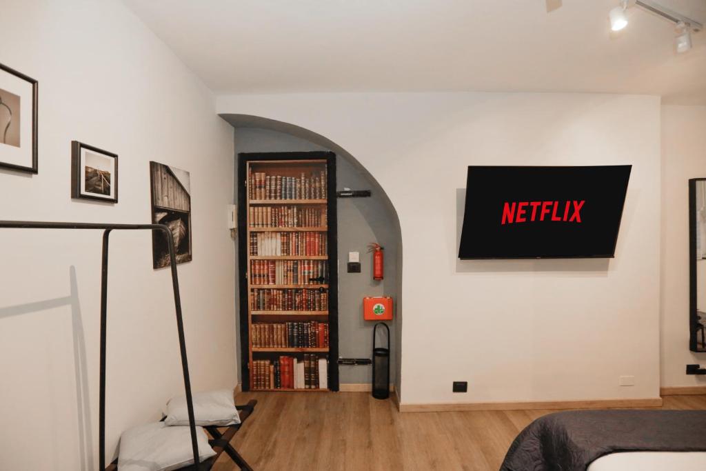 1' to the station - AC - Self check-in - Netflix - 4