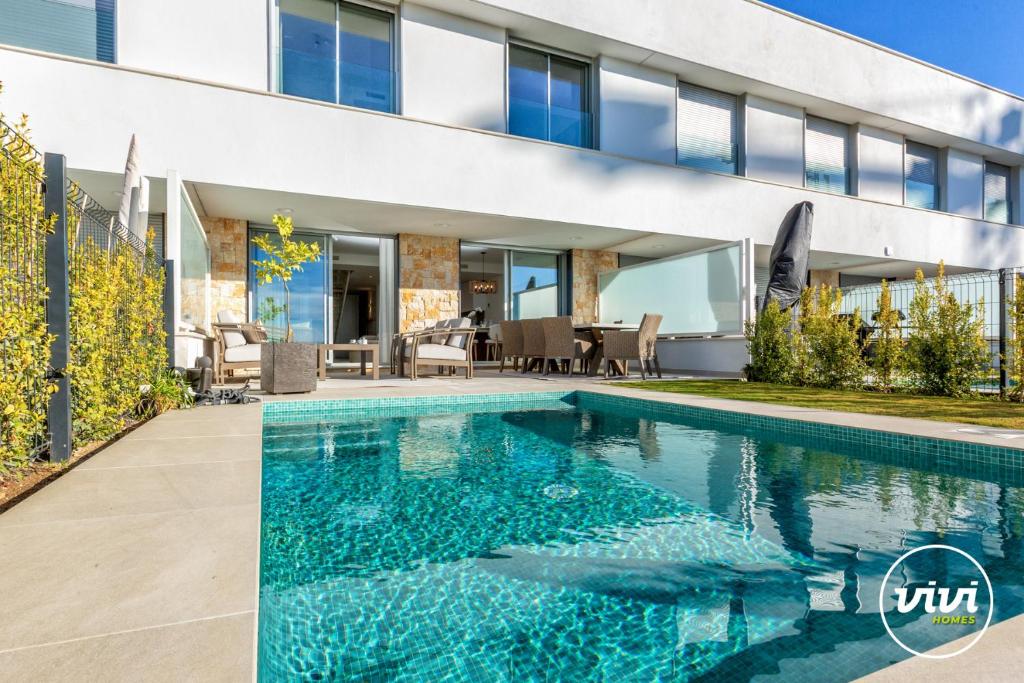 ViVi Homes - Casa Sol Estepona - Private pool - Garden - Sea View - 1