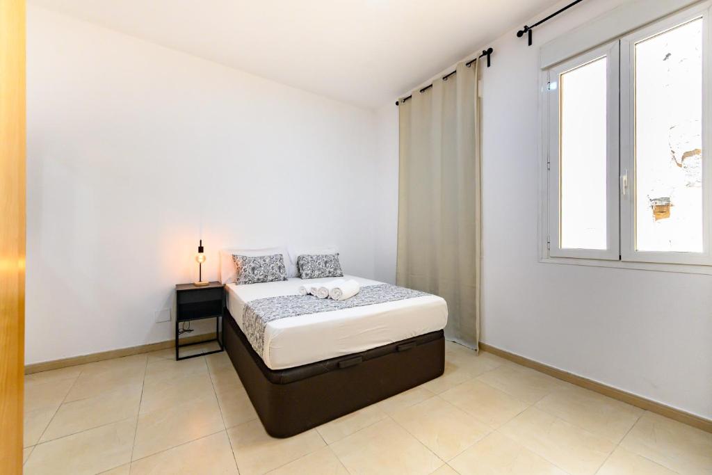 DIN132F - Piso de 2 dormitorios y 3 baños en el Centro de Madrid - Alquiler temporal - 4