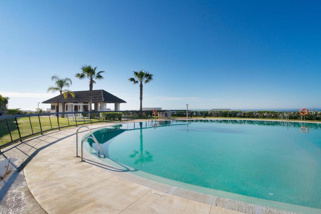 Stunning Penthouse in Estepona - 1