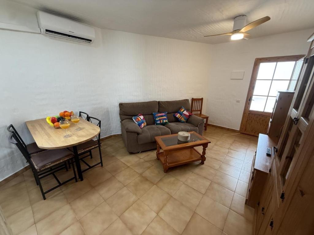 REF. 95 CASA ELOY - 5