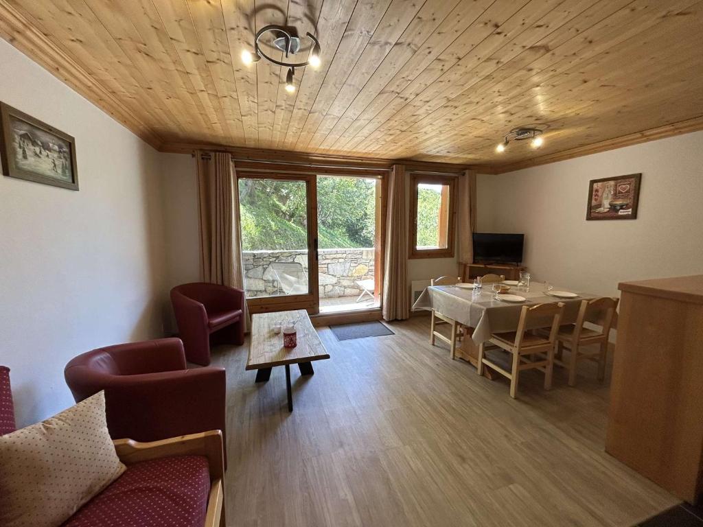 Appartement 2 pièces à Méribel avec parking proche ski - FR-1-180-646 - 1