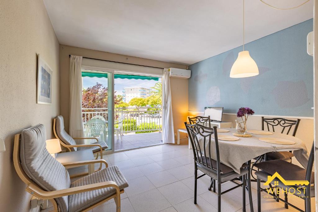 Apartamento con gran terraza a 5 Min de la Playa y PortAventura - 1