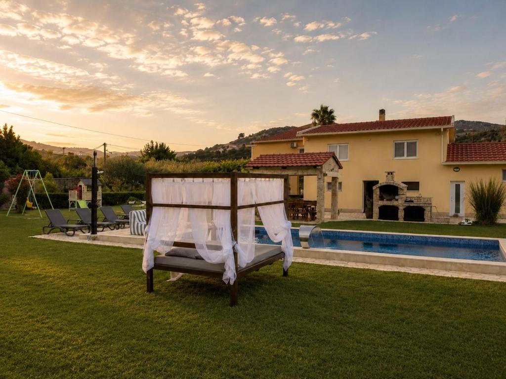 La Hacienda Percobic-Serenity & private pool - 2