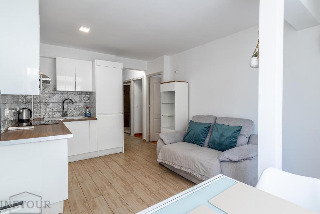 Athena 2 Inftour Apartamento - 5