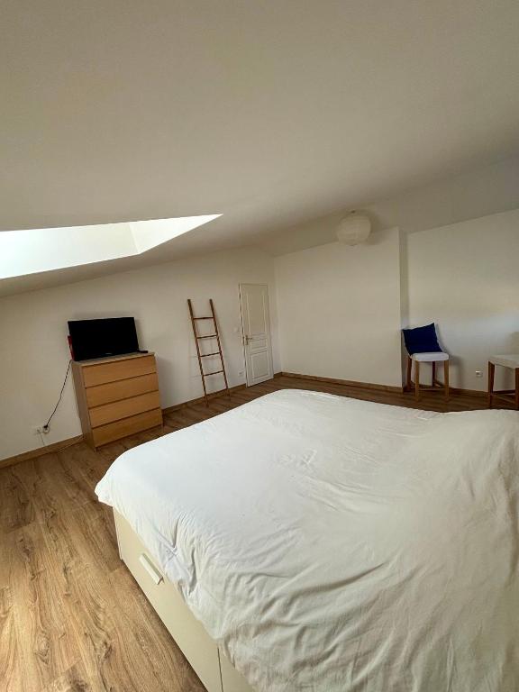 Grande Chambre Premium climatisée, Parking clos - 5
