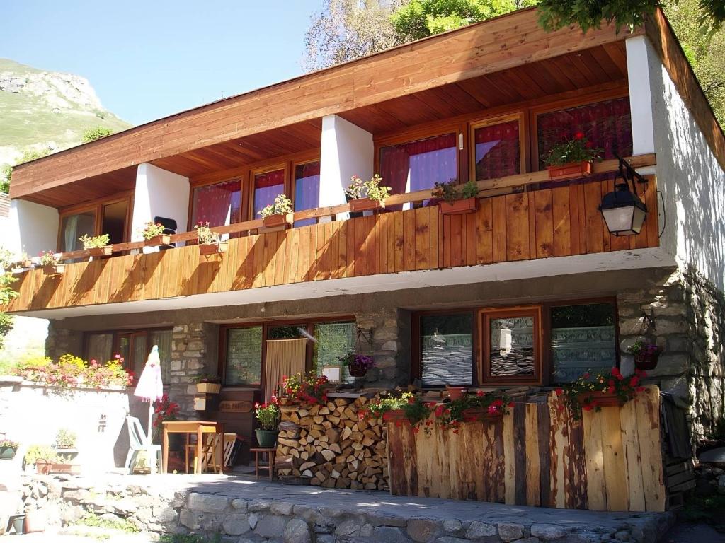 Chalet Les Lauzes - 2