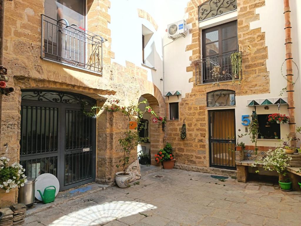 Vernagallo's house P - 3