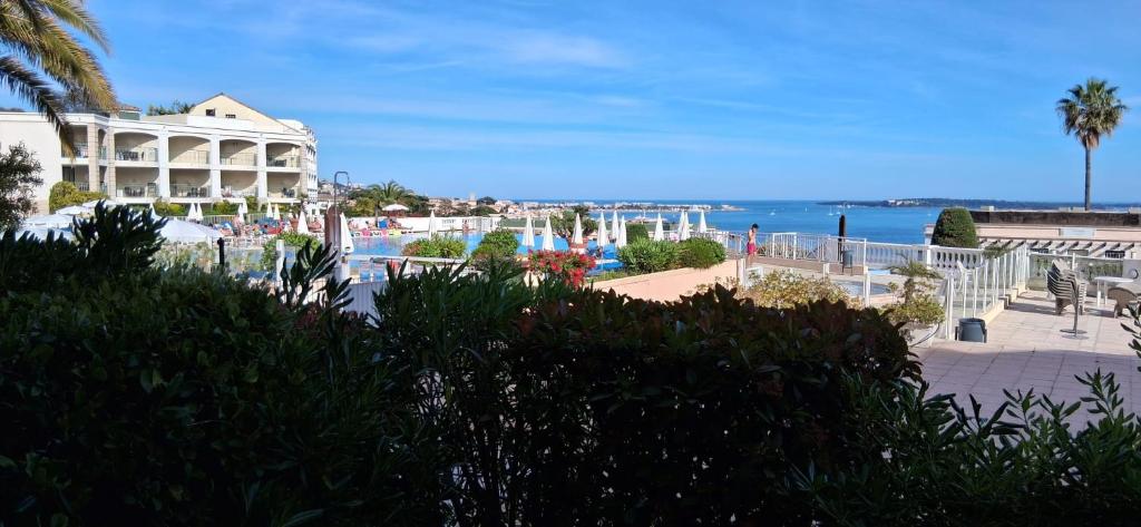 Cannes Sea View & Pool - Walk to Beach - Parking - 3