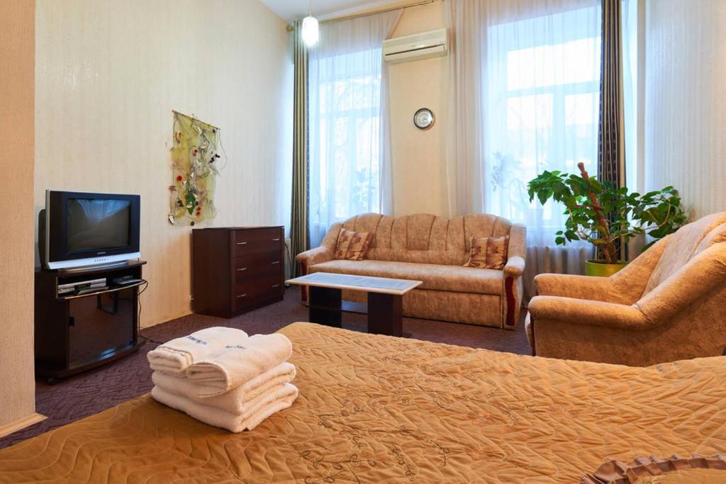Home Hotel Apartments on Kontraktova Ploshcha photo