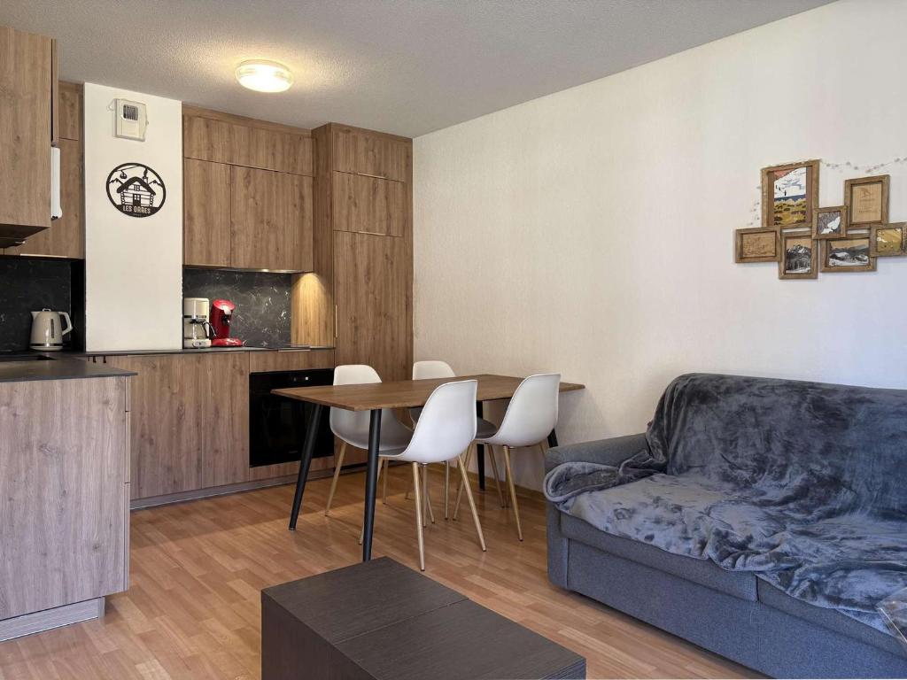 Appartement Les Orres 1800 avec accès piscine, 6 personnes - FR-1-322-683 - 1