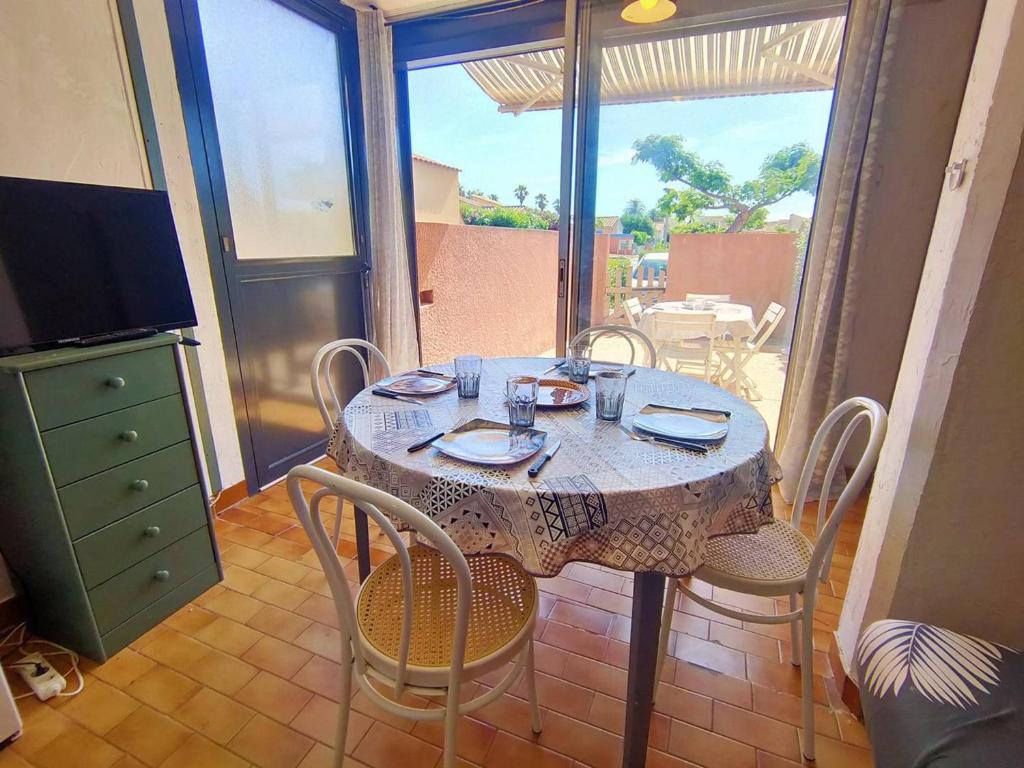Studio avec piscine et parking - 4 pers. - FR-1-696-152 - 5