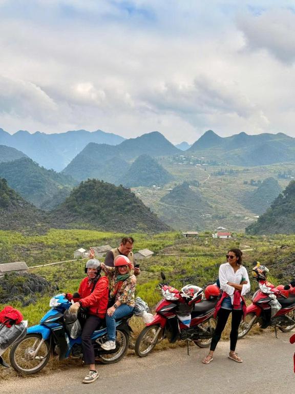 Hong Hao Hostel and Motorbikes