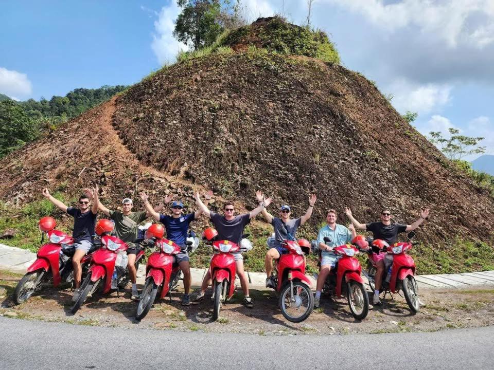 Hong Hao 2 Hostel & Motorbikes & TOURS