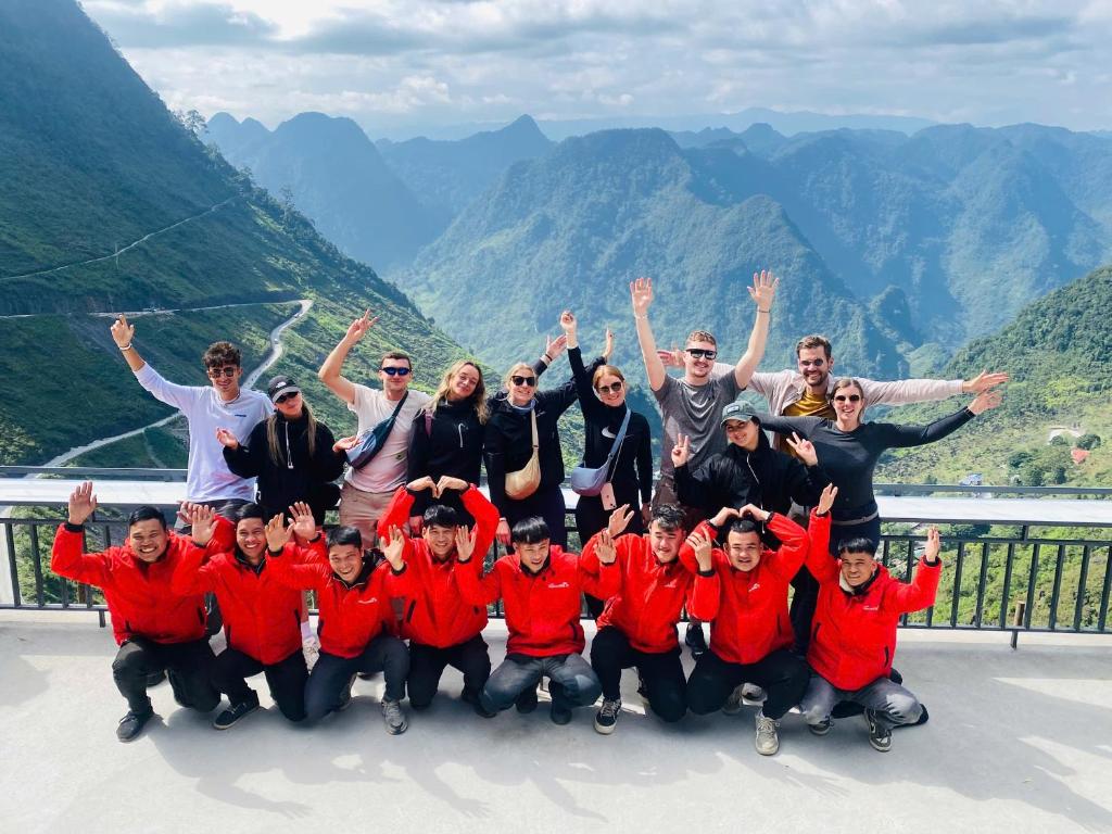 Hong Hao 2 Hostel & Motorbikes & TOURS