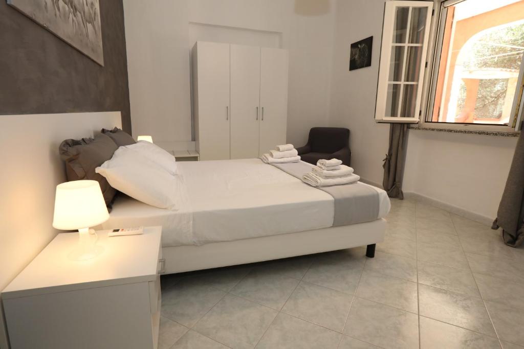 Helios Rooms - 5