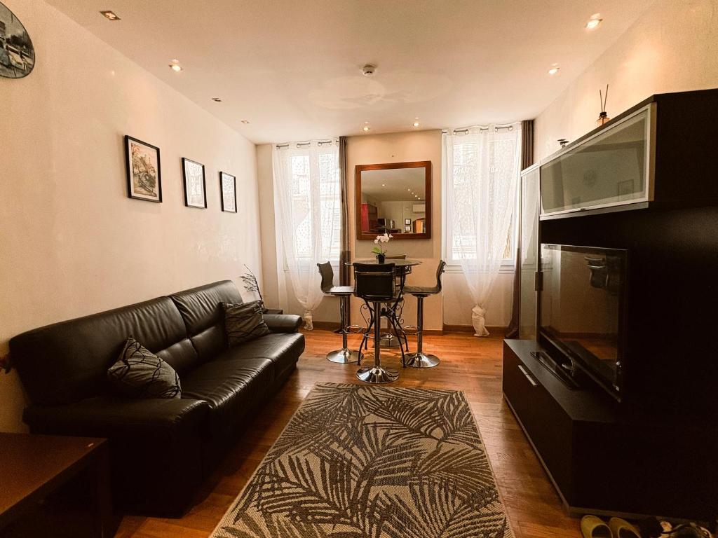 Appartement 2 Chambres à 3min de Palais des Festivals Climatisation WiFi - 3