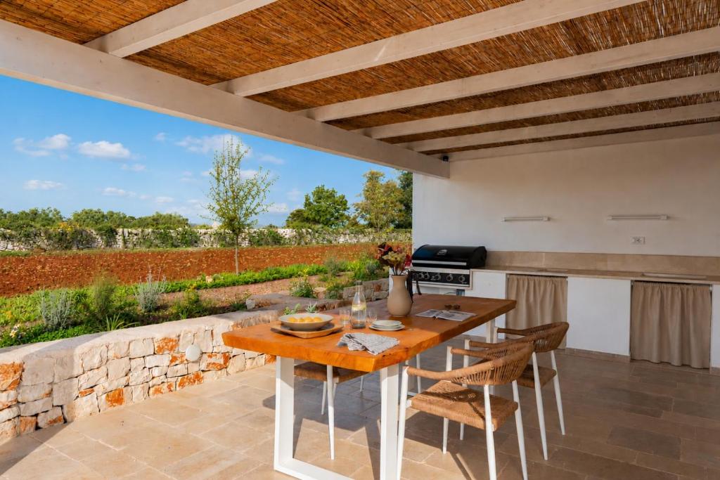 HelloAPULIA - Trulli Veronica - Authentic Trulli Retreat between Martina Franca and Locorotondo - Pet Friendly - 4
