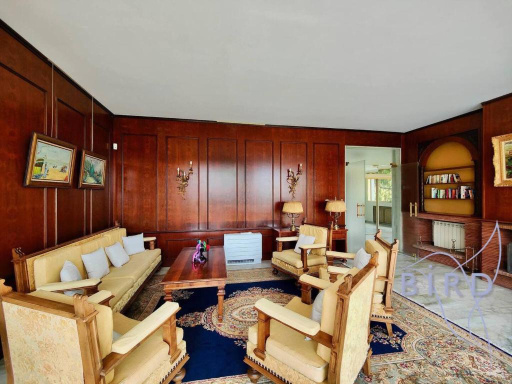Magnificent residence with swimming pool and garden in Mougins - 5