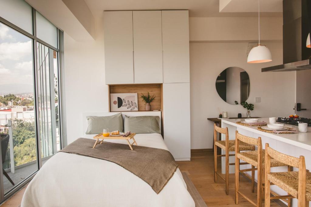 Prime Location Loft Cozy & Fully Equipped w AC - 4
