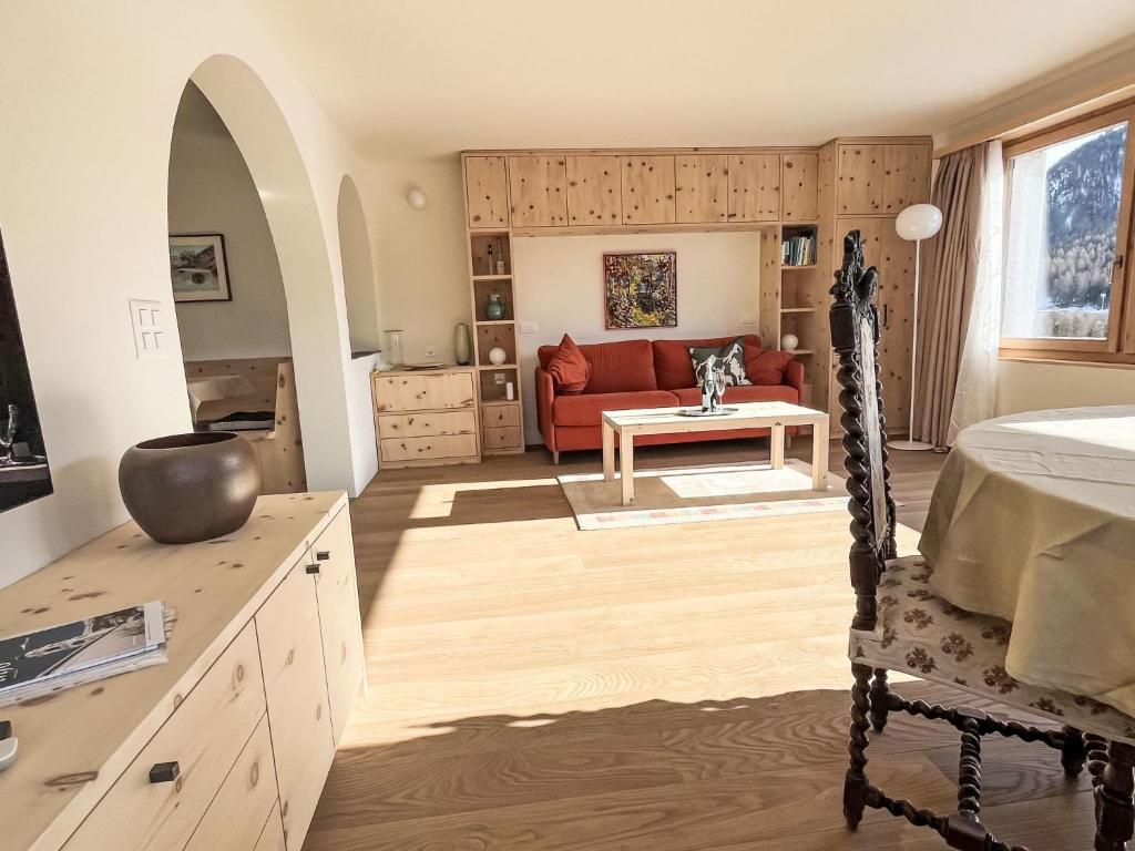 Apartment Panorama - Chesa Roseg ÖV inklusive by Interhome - 5