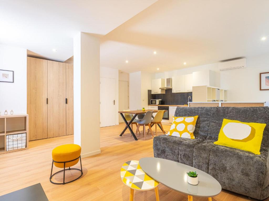 Studio Les Terrasses de Valcros-5 by Interhome - 5
