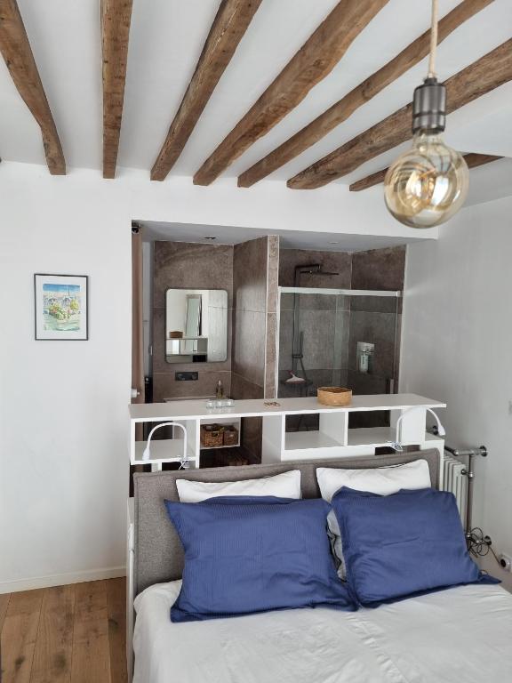 Paris, cozy apartment Marais - 4
