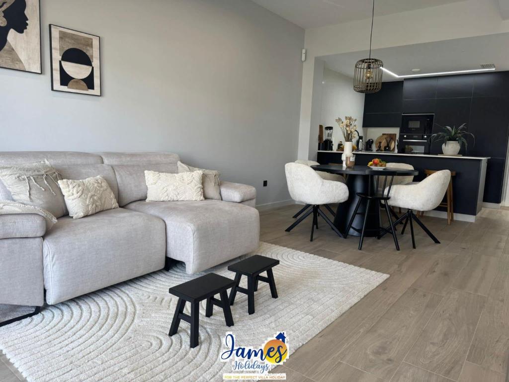 Luxury 3BR Garden Apt Pool Punta Prima PP35 - 3