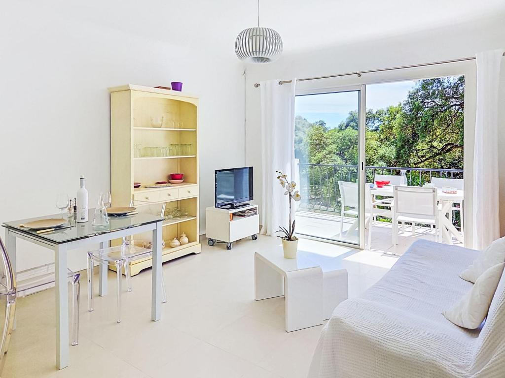 Apartment Le Val des Pins by Interhome - 3