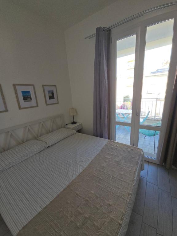camera con terrazza vicino al mare e pineta - 3