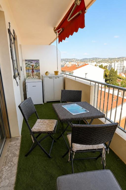 Comfortable studio less than 5 minutes from beaches, train station and shops - 5