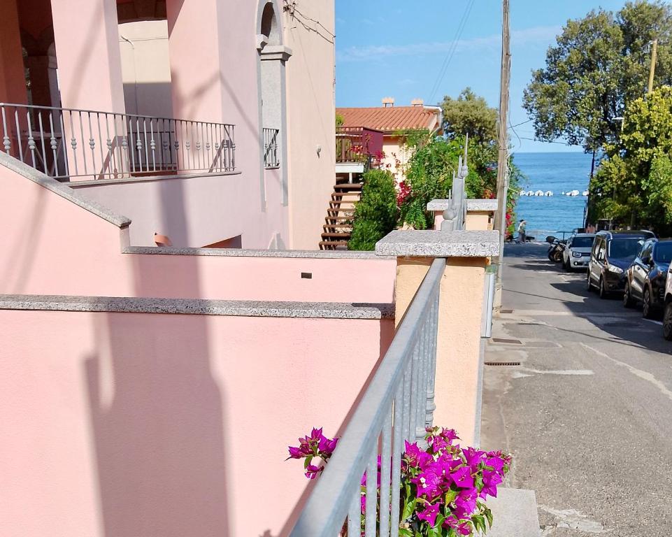 Apartments in Cala Gonone just 50 mt from the sea - 1