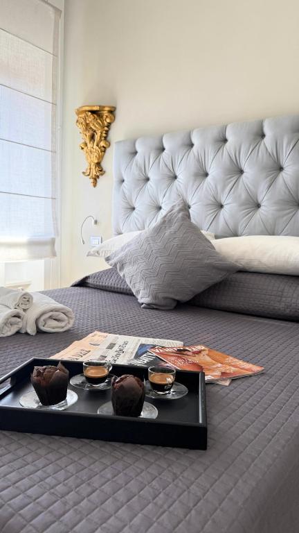 Colosseum Boutique Home - Elegant Design Apartment steps from the Colosseum - 3