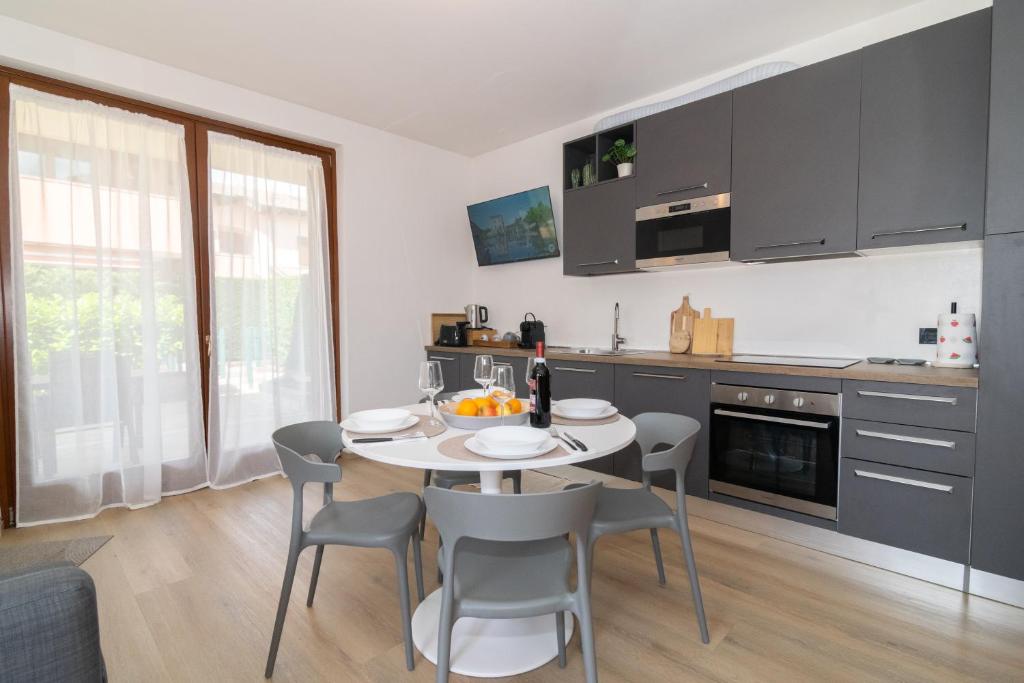 Casa degli Ulivi with 2 Pools & Private Garden - 3