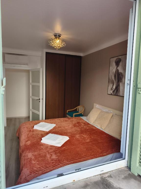 Appartement 2 chambres et salon - 3