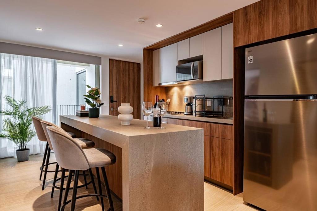 Condesa Apartment Near Parks and Nightlife - 2